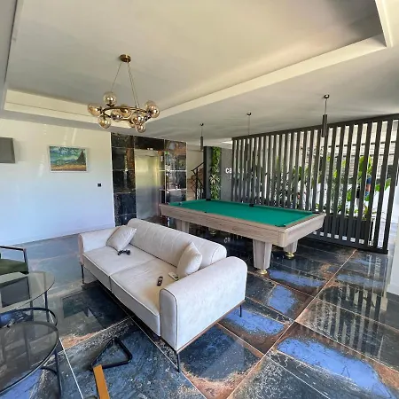 With Pool-view In *