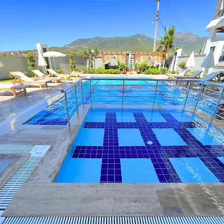 With Pool-view In *